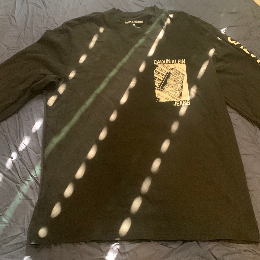 Calvin Klein long sleeve graphic shirt, lightly worn